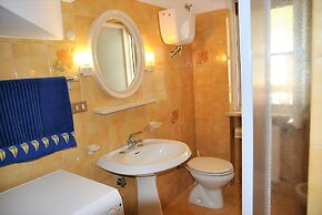Villa Lina for 7 Persons Near the Beach