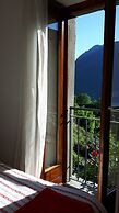 The Turr de Mezz Nesso-apartment With Lake View Room - Relaxing and Tr