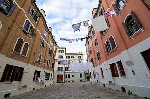 Santamarta, the Apartment for Your Venetian Holidays