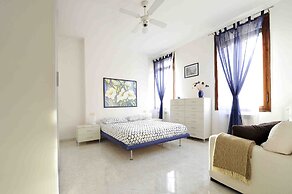 Santamarta, the Apartment for Your Venetian Holidays