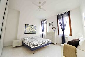 Santamarta, the Apartment for Your Venetian Holidays