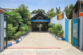 OYO 2440 Wallet Family Residence Syariah