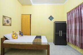 OYO 2440 Wallet Family Residence Syariah