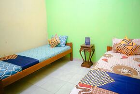 OYO 2440 Wallet Family Residence Syariah