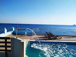 Luxurious Villa Paradise PRIVATE BEACH