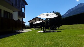 Molvenolago Apartments