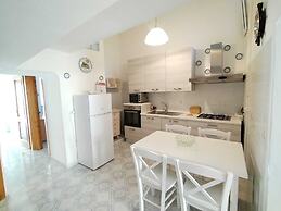 Ischia Ponte Romantic Apartment in the Historical Center and Near the 