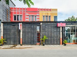 SPOT ON 2451 Camel Residence