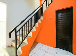 SPOT ON 2451 Camel Residence