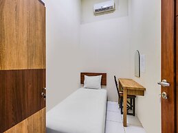 SPOT ON 2451 Camel Residence