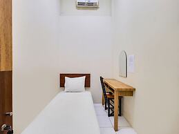 SPOT ON 2451 Camel Residence