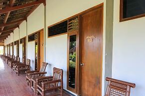 OYO 2465 Hotel Raung View