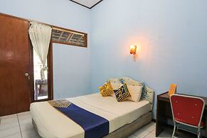 OYO 2465 Hotel Raung View