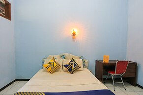 OYO 2465 Hotel Raung View