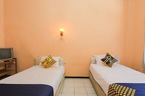 OYO 2465 Hotel Raung View