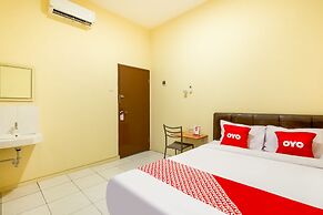 OYO 2354 3 Point Residence