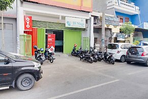 OYO 2354 3 Point Residence