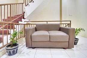 OYO 2354 3 Point Residence