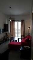 Lovely Flat Near Port! Few Min From City Center