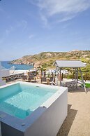 Avgerinos Deluxe Rooms