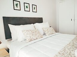 Cozy, Modern And Shiny Flat Near Center & Port