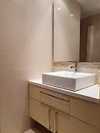 Luxurious Suite Athena Near To Beach