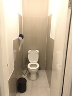 The Packer Box - Hostel