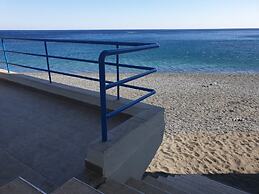 Seaside Cozy House ON THE SEASouth Crete