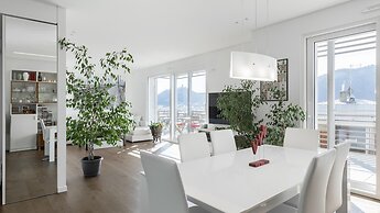 Como Luxury Lake View Spa