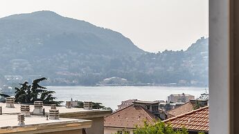 Como Luxury Lake View Spa