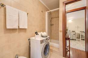 Trevis Lucky Treasure