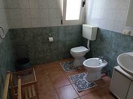 Tertenia Ground Floor South 3 min Walk From the sea