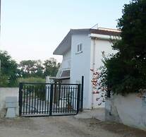 Tertenia Ground Floor South 3 min Walk From the sea