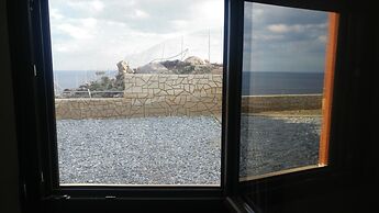 Sunny Cozy Home AMAZING SEA VIEW