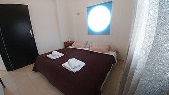 Sunny Cozy Home AMAZING SEA VIEW