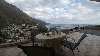 Sunny Cozy Home AMAZING SEA VIEW