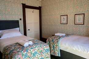 Charming 2-bed House Near Westlinton, Carlisle