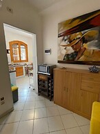 Trilocale In Villa Con Piscina - Clima E Wi-fi