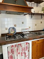 Trilocale In Villa Con Piscina - Clima E Wi-fi