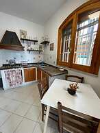 Trilocale In Villa Con Piscina - Clima E Wi-fi