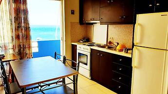 Homy Lovely House Near the Sea