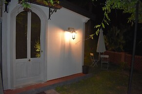 Suite Margherita With Private Garden and Shared Pool