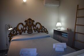 Suite Margherita With Private Garden and Shared Pool