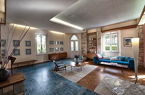 Fantastic Liberty Villa in the Heart of Versilia