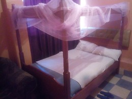 New Rwathia Guest House