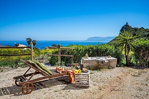 Villa Elena 2 Km From the Natural Reserve of Zingaro