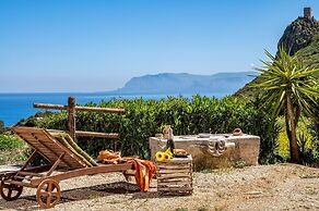 Villa Elena 2 Km From the Natural Reserve of Zingaro