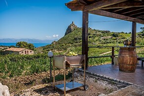 Villa Anna 2 Km From the Zingaro Nature Reserve