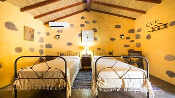 Villa With its own Swimming-pool, Jaccuzi and Sauna With Views to San 