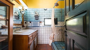 Villa With its own Swimming-pool, Jaccuzi and Sauna With Views to San 